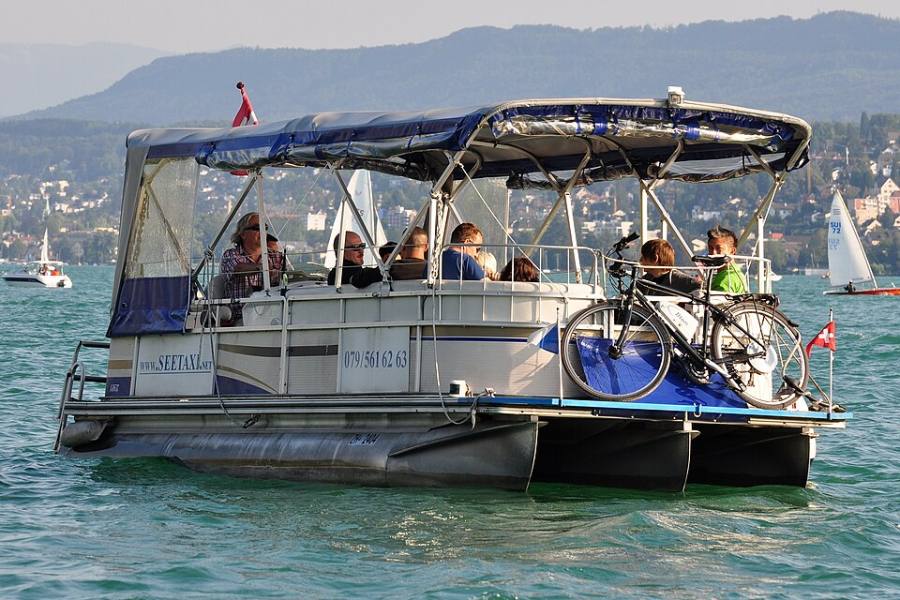 Harbour Picnic Boats